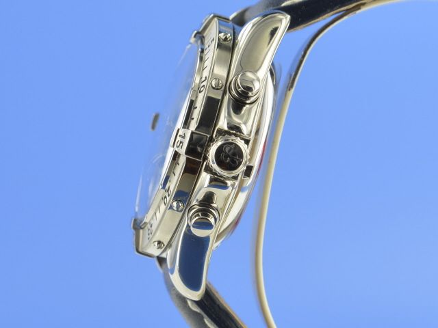 Breitling Superocean Chronograph