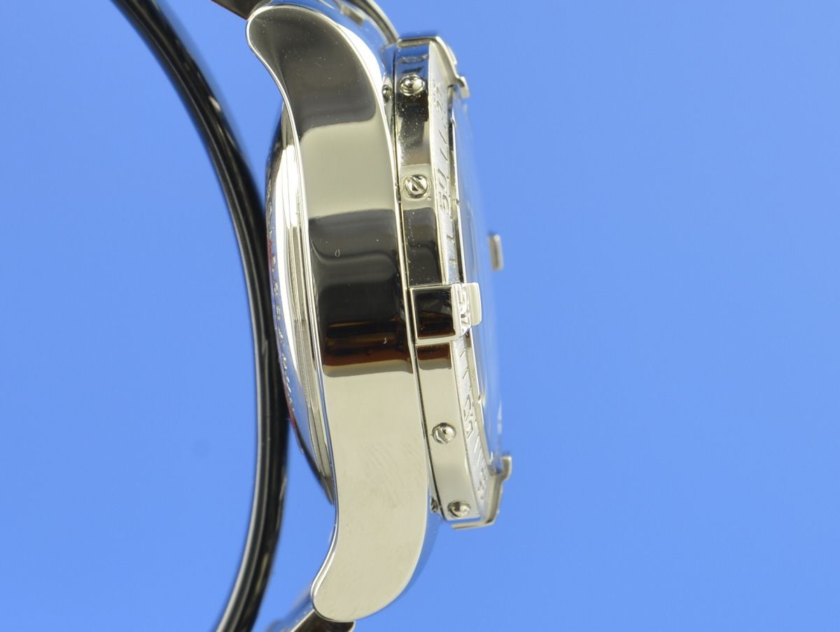 Breitling Superocean Chronograph