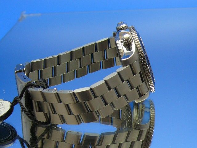 Breitling Superocean Chronograph II