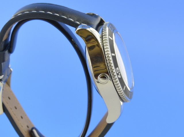 Breitling Superocean Chronograph Quarz