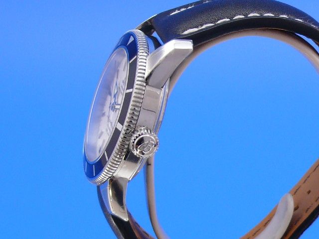 Breitling Superocean Heritage 42 mm