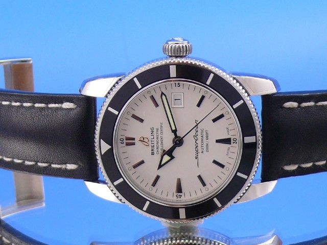 Breitling Superocean Heritage 42 mm