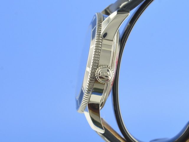 Breitling Superocean Heritage 42 mm