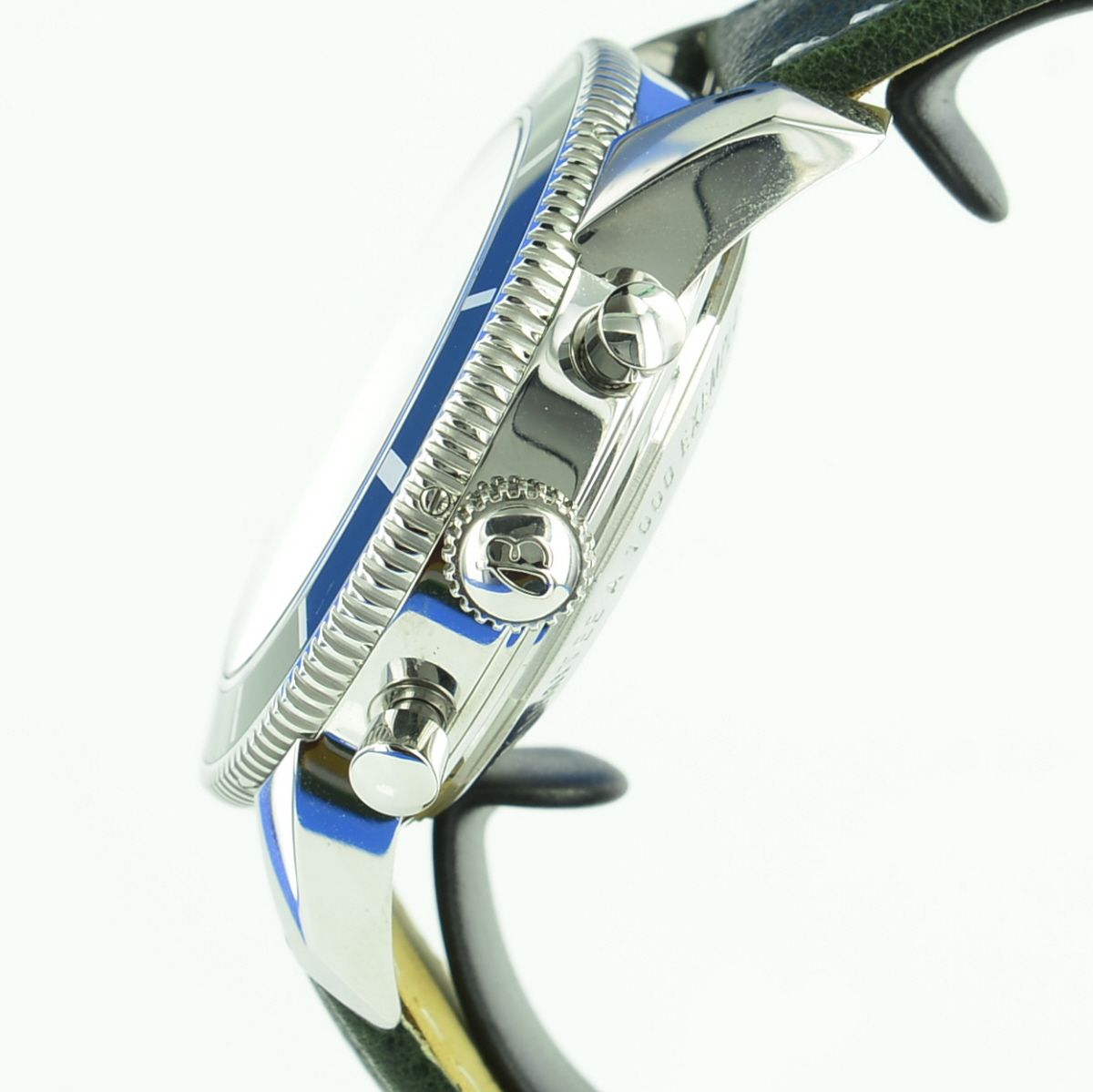 Breitling Superocean Heritage Chronograph A13320