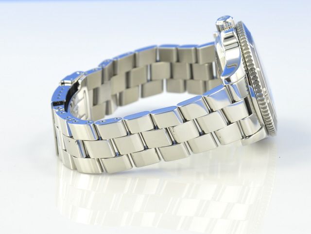 Breitling Superocean II 42 mm