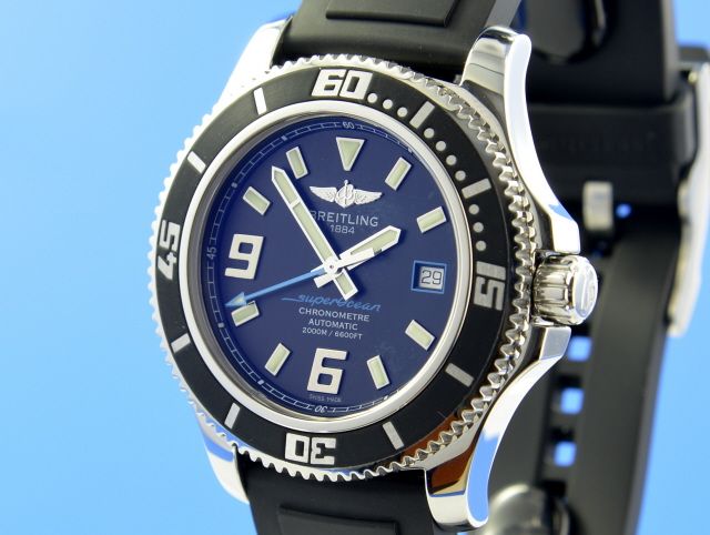 Breitling Superocean II 44 mm