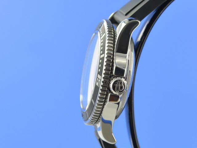 Breitling Superocean II 44 mm