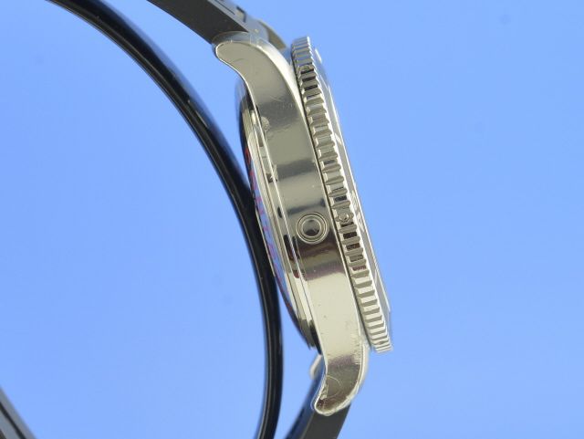 Breitling Superocean II 44