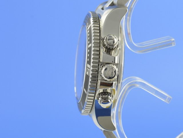 Breitling Superocean II Chronograph