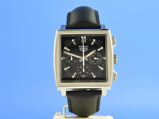 Heuer Monaco (By TAG Heuer )