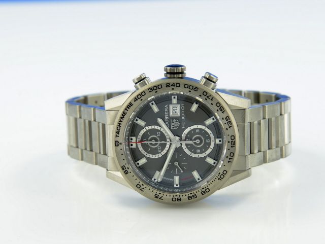 TAG Heuer Heuer Carrera Date Chronograph Heuer 01 Grey Titan 43mm