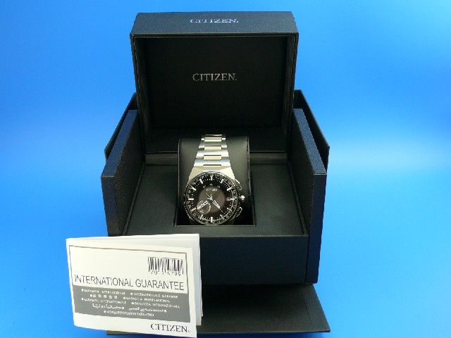 CITIZEN Funkuhr Satellite Titan Eco Drive Weltzeit