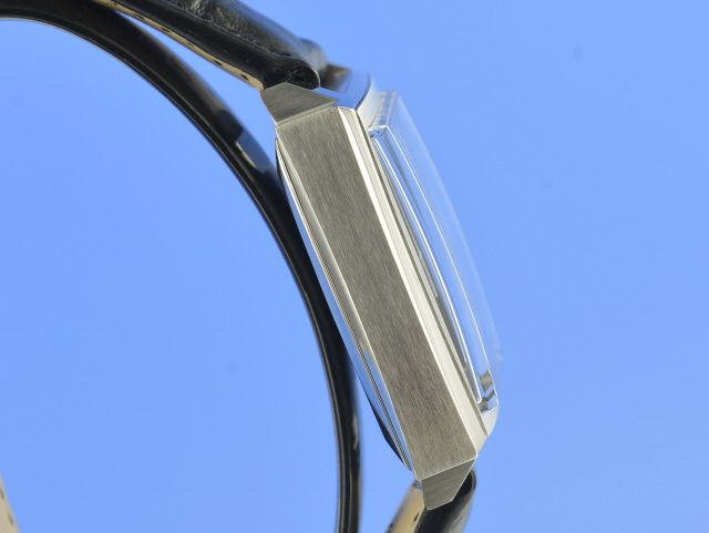 TAG Heuer Monaco Plexiglas