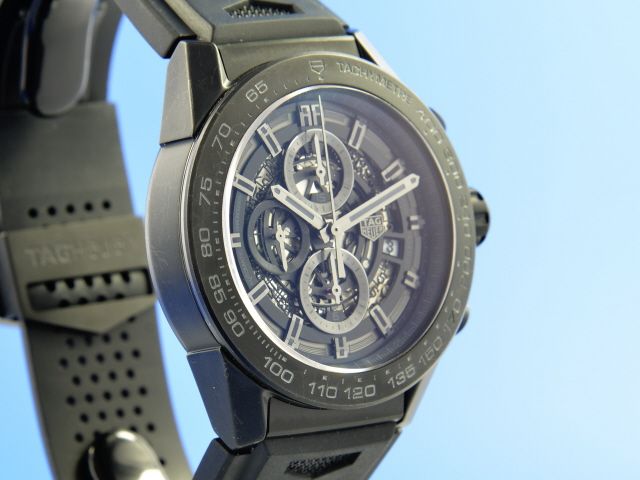 TAG Heuer Carrera Calibre HEUER 01