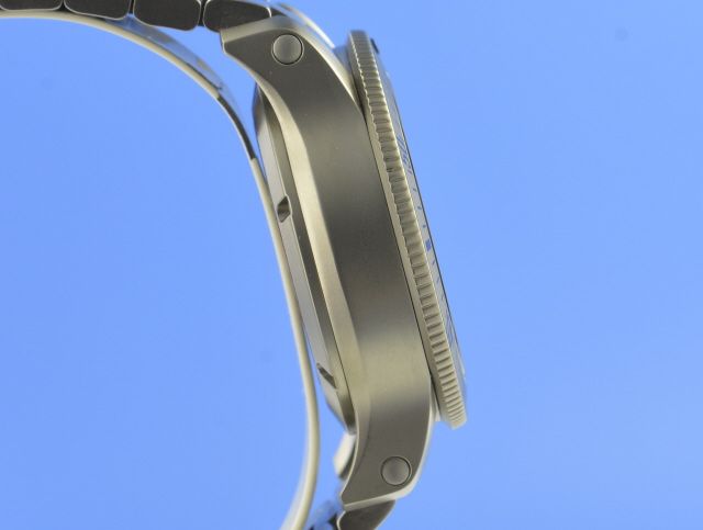 Fortis B-42 Titanium Carbon Dial Chronograph