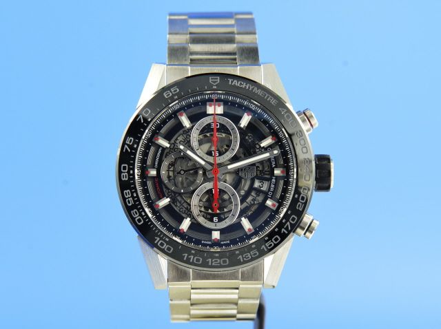 TAG Heuer Carrera Calibre Heuer 01
