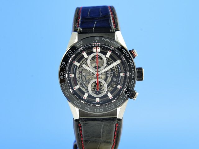 TAG Heuer Carrera Calibre Heuer 01