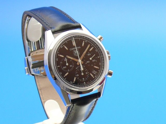 TAG HEUER Carrera Classic