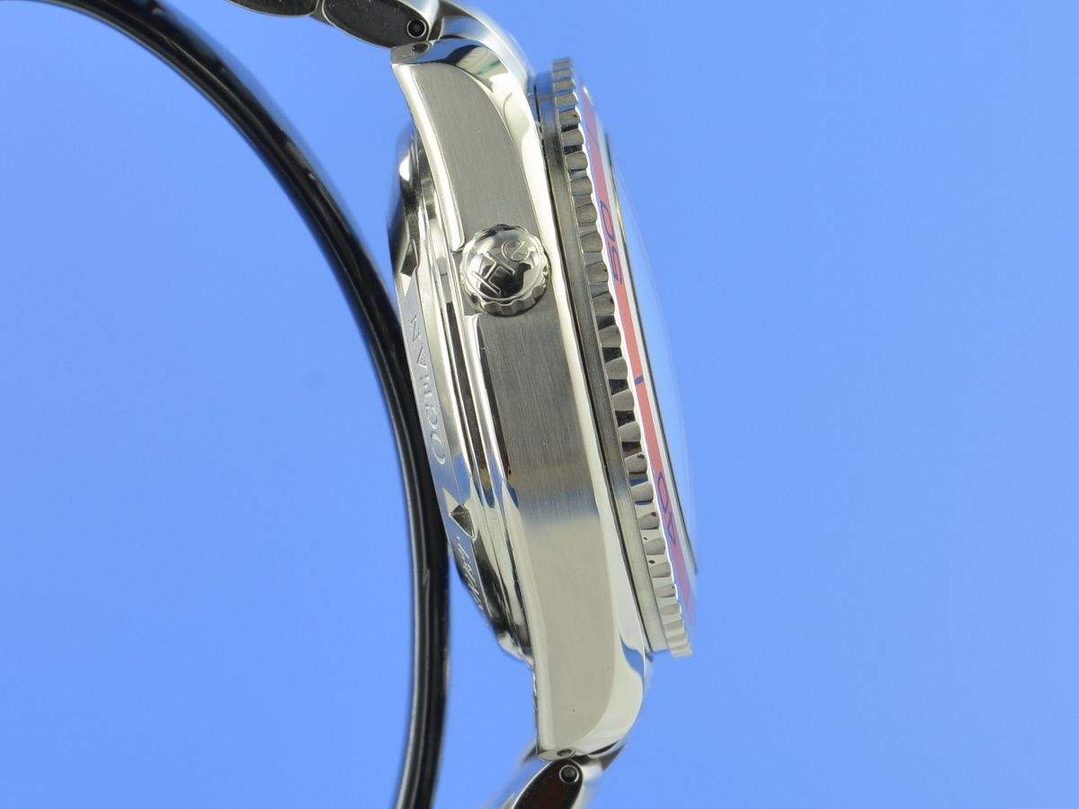 Omega Seamaster Planet Ocean Chronograph