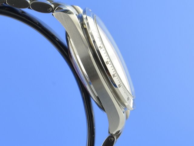 Omega Speedmaster Olympic Date Chronograph