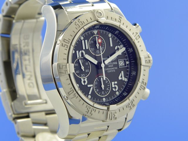 Breitling Avenger Skyland Chronograph