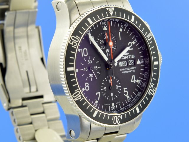 Fortis B-42 Chronograph
