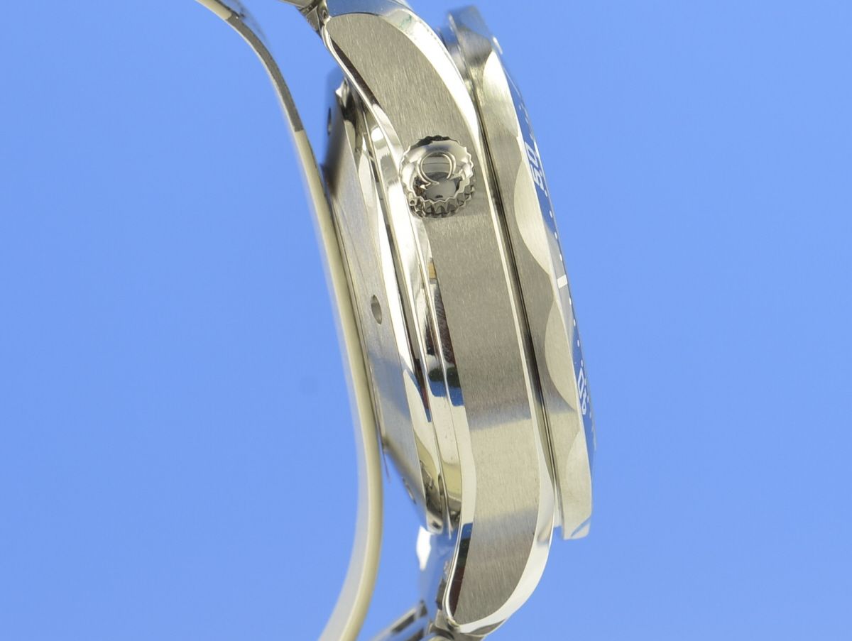 Omega Seamaster Diver 300M Chronograph