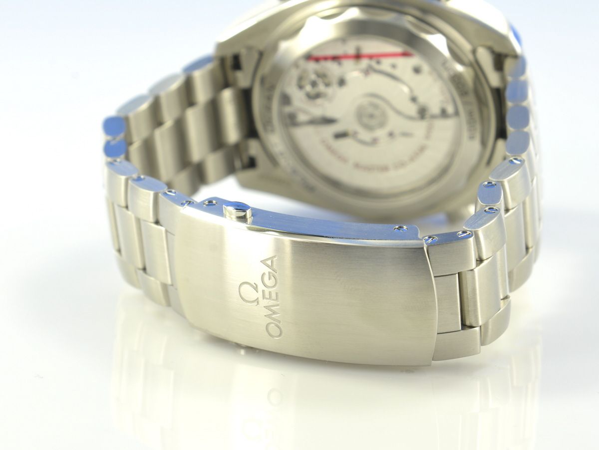 Omega Seamaster Planet Ocean Master-Co-Axial Chronograph