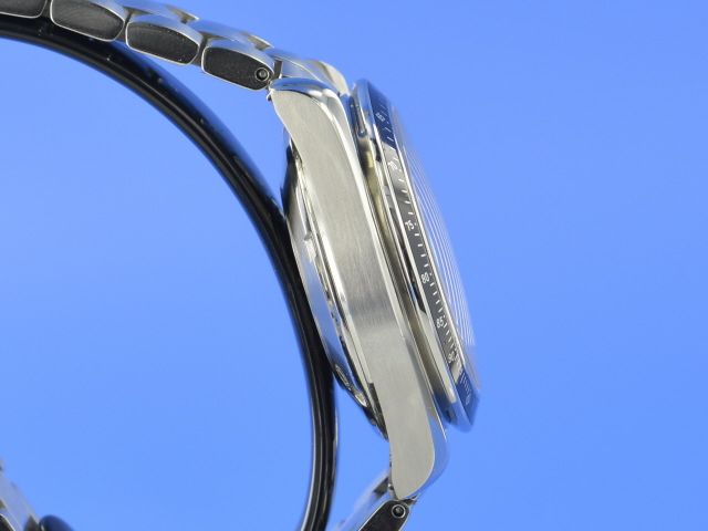 Omega Speedmaster Date 40mm Chronograph