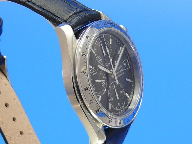 Omega Speedmaster Date Chronograph