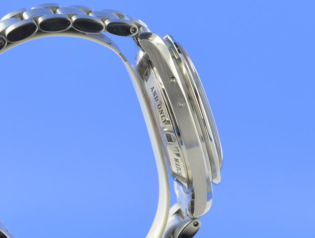 Omega Speedmaster Moonwatch Professional Chronograph