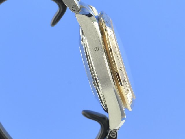 Omega Speedmaster Day/Date Chronograph Stahl/Rotgold