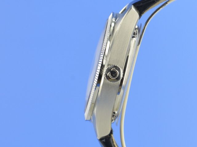 Omega Constellation Globemaster Co-Axial Master Chronometer