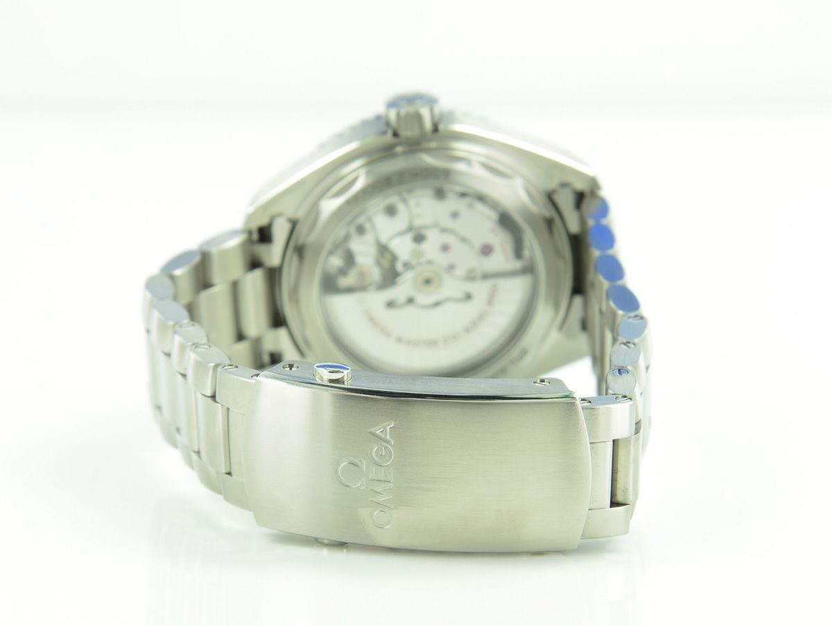 Omega Seamaster Planet Ocean 43 mm Co-Axial Chronometer