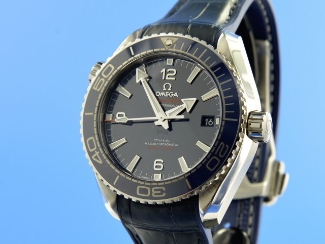 Omega Seamaster Planet Ocean Master Chronometer