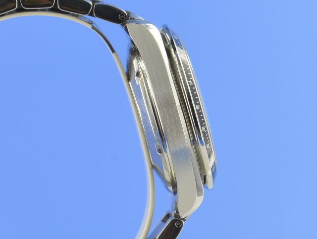 Omega Speedmaster Date Chronograph Chronometer