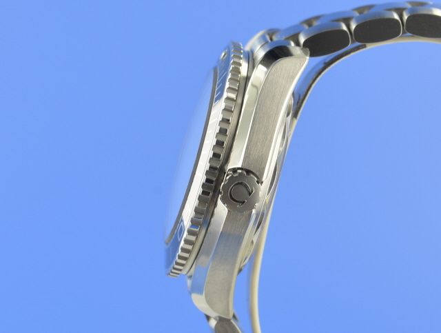 Omega Seamaster Planet Ocean 600M Master Chronometer 39.5 mm