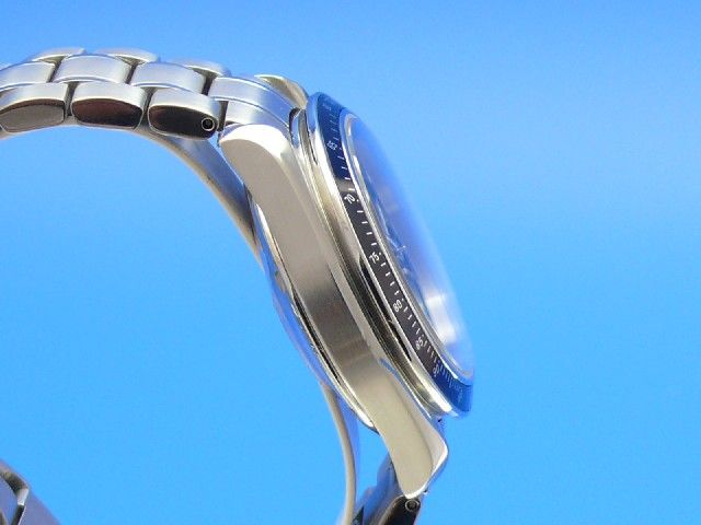 Omega Speedmaster Date Chronograph Chronometer 40 mm