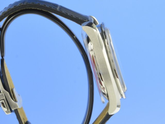 Omega Speedmaster  Racing Master Chronometer Chronograph