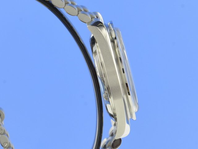 Omega Speedmaster Moonwatch Master Chronometer Co-Axial