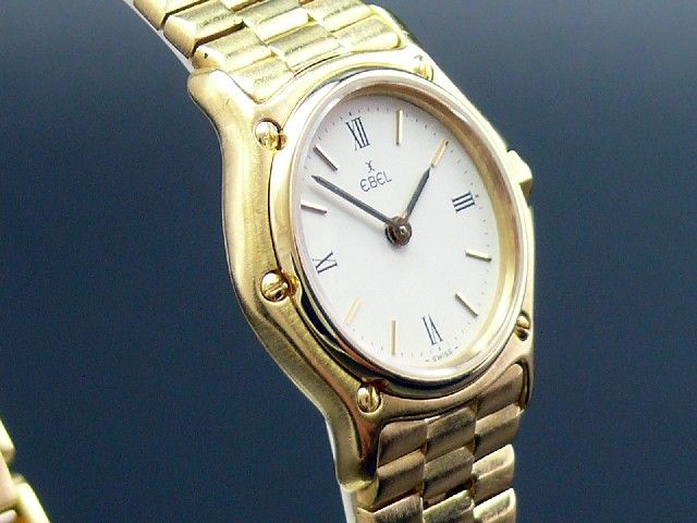EBEl Classic Wave 18K Damenuhr