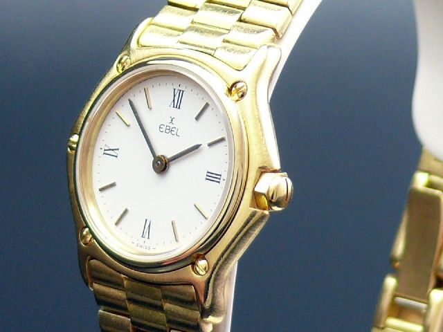 EBEl Classic Wave 18K Damenuhr