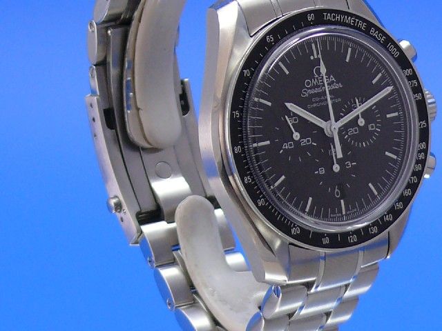 Omega Speedmaster Moonwatch Co-Axial Chronograph 44,25 mm