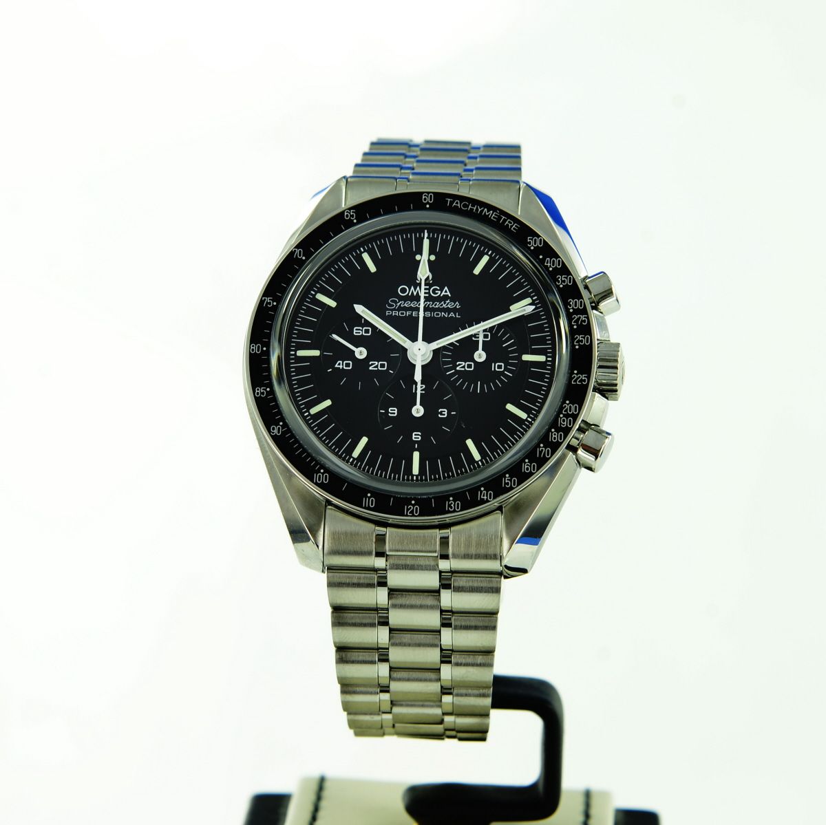 Omega Speedmaster Moonwatch Co-Axial Master Chrononometer