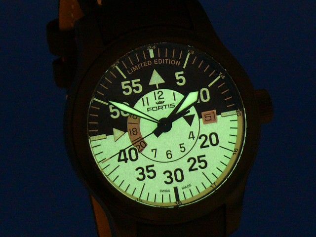 Fortis B-42 Flieger Black Cockpit GMT