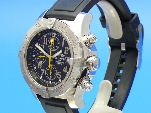 Breitling Avenger Skyland Ldt. Edition Code yello