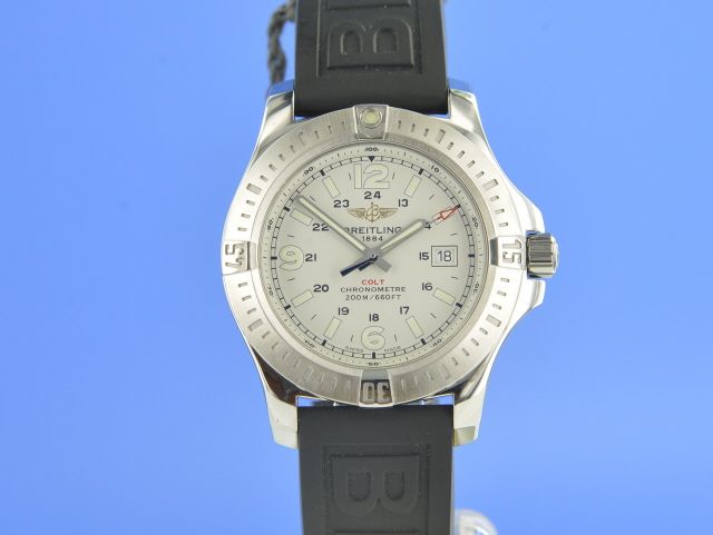 Breitling Colt 44 Chronometer
