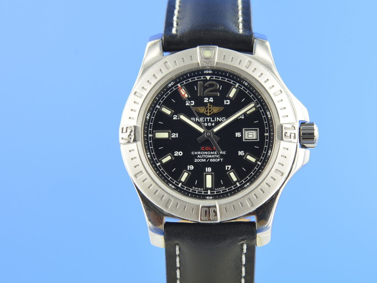 Breitling Colt 44 mm Automatik