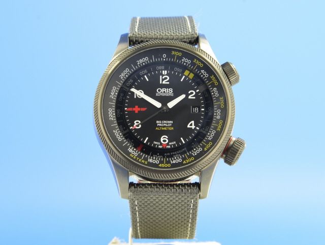 Oris Aviation Crown ProPilot Altimeter