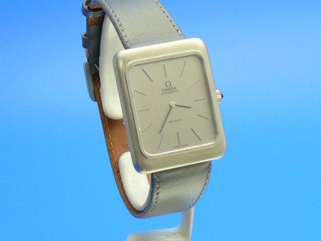 OMEGA DE VILLE UNGETRAGEN